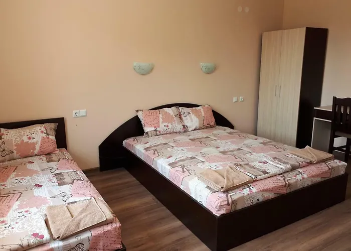 Semesterbostad Vyara