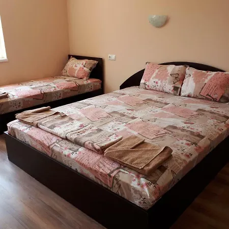Vyara Holiday home *