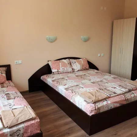 بيت للعطل Vyara