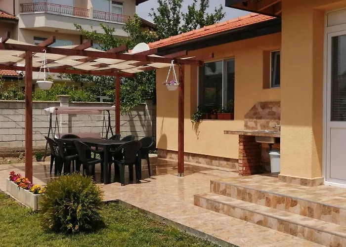 Vyara Tatil Evi Krapets (Dobrich)